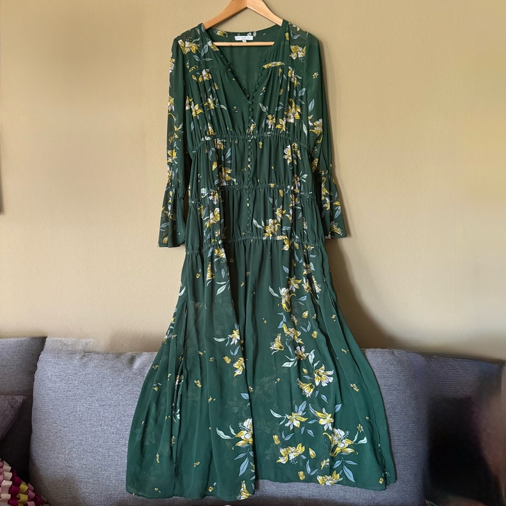 Current air green floral dress